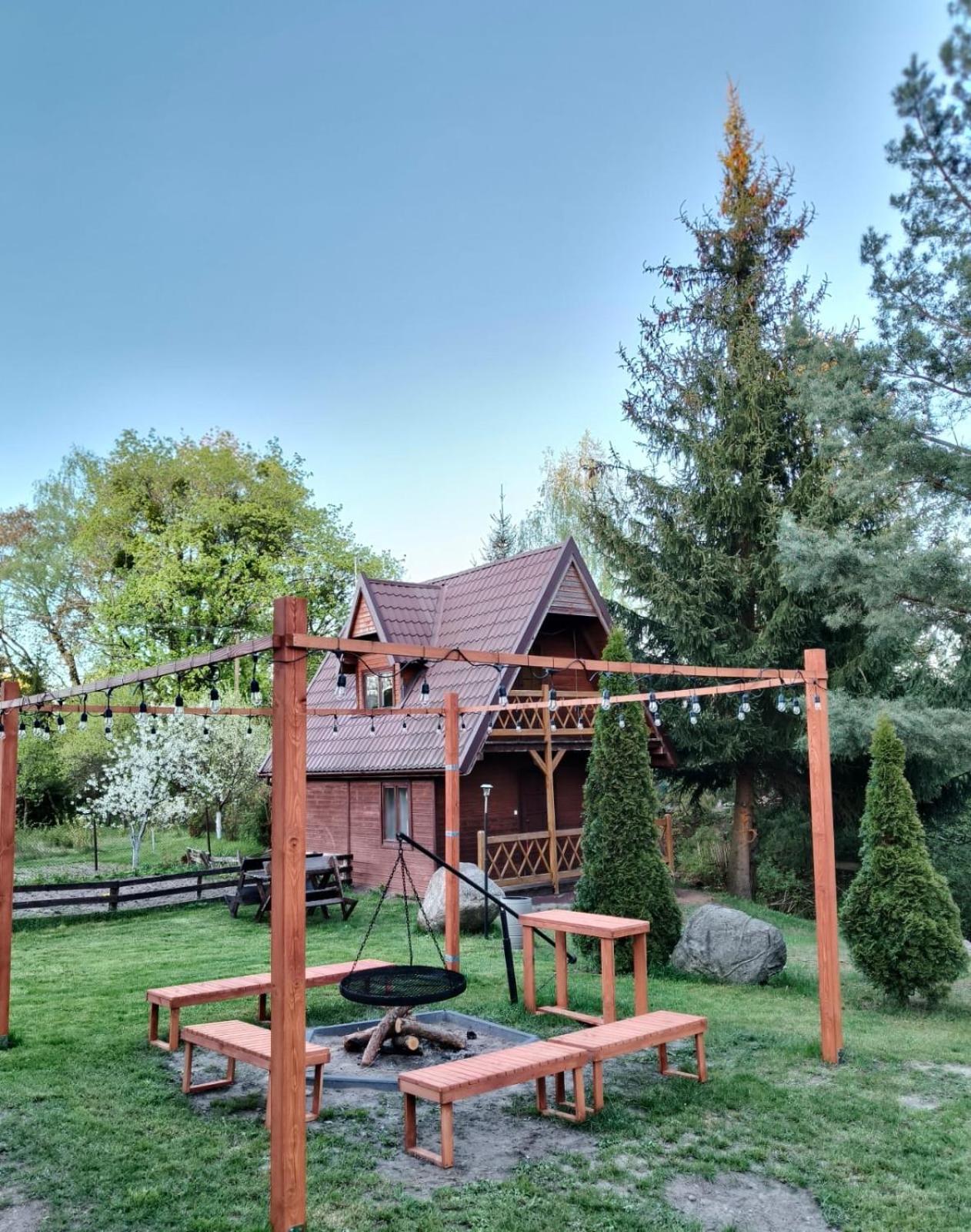 Villa Pod Kogutkiem Kruklanki Exterior foto